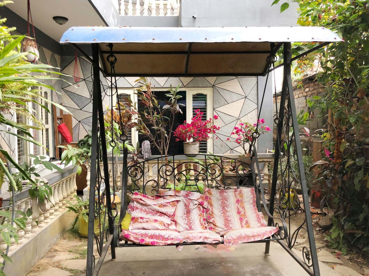 Hotel Grand Holiday Pokhara Exteriör bild